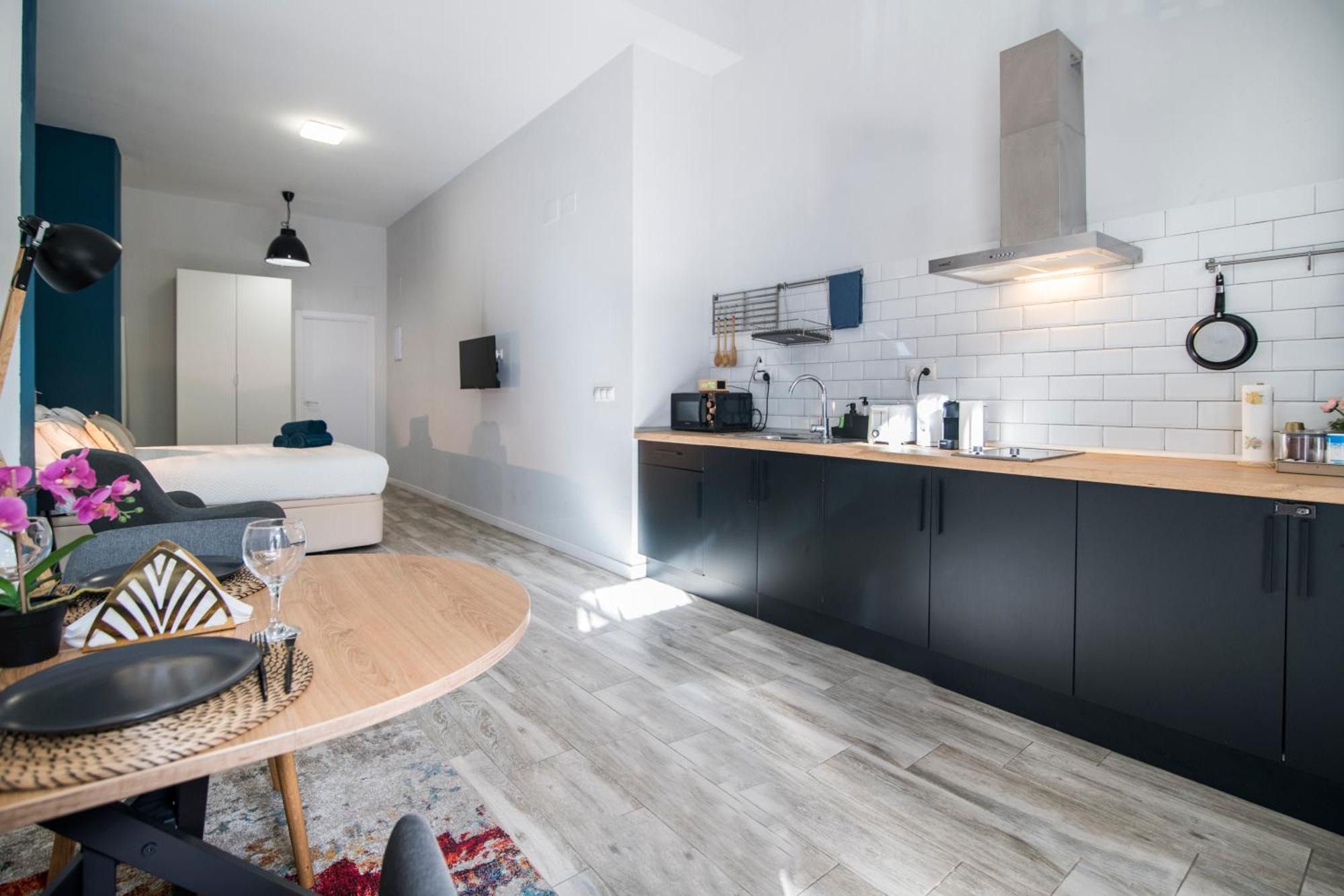 Cozy Loft In Valencia Apartment Ngoại thất bức ảnh